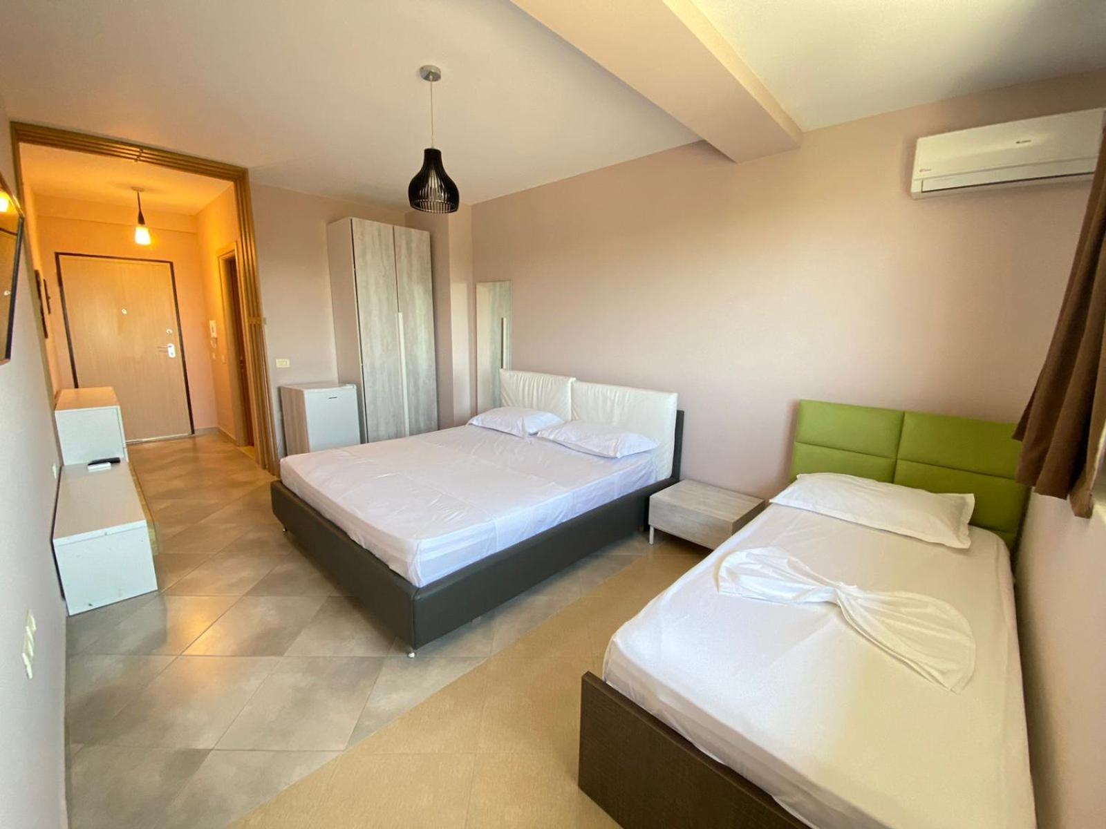 Hotel Fish Land Plazhi San Pietro Eksteriør billede