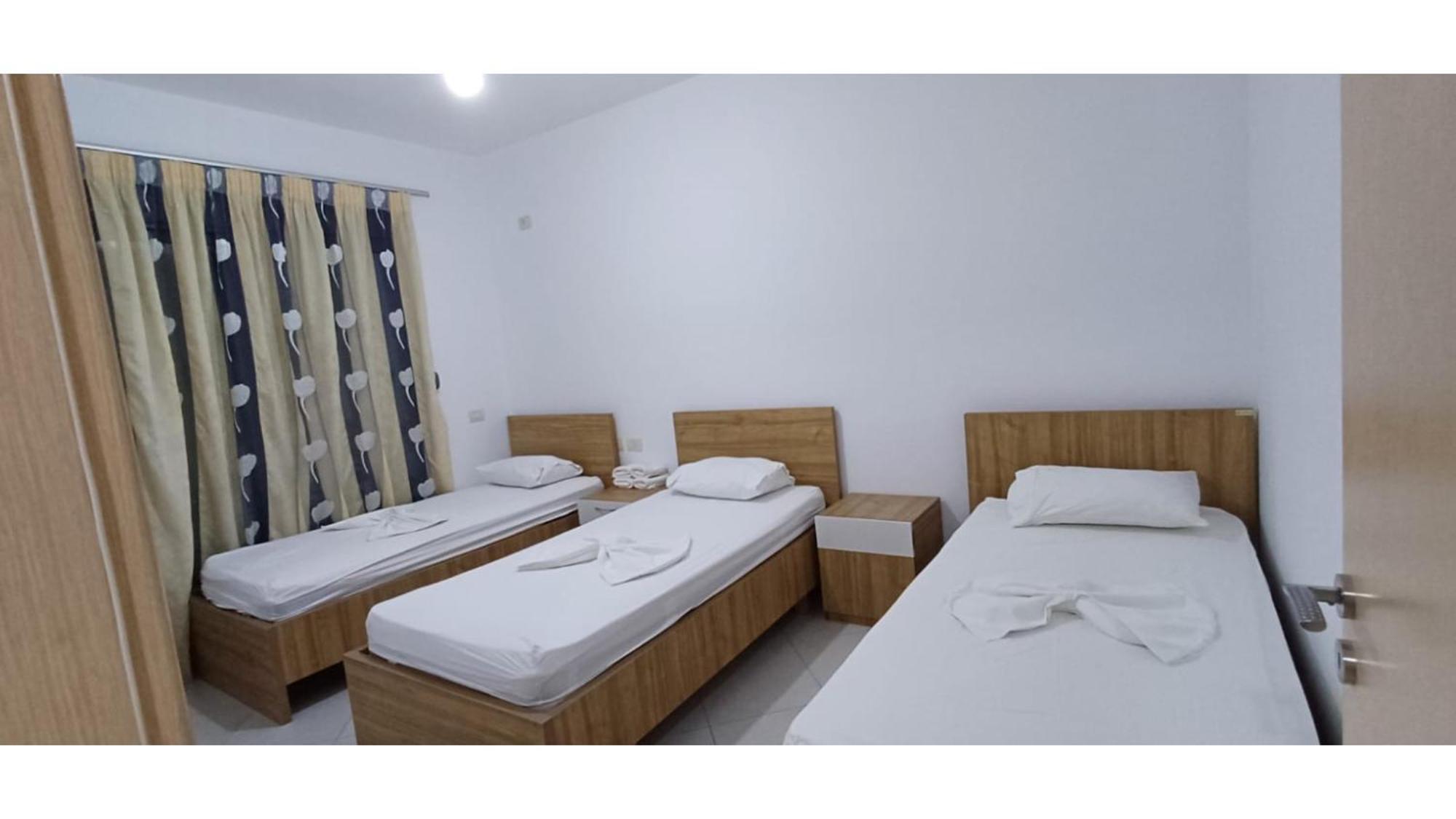 Hotel Fish Land Plazhi San Pietro Eksteriør billede