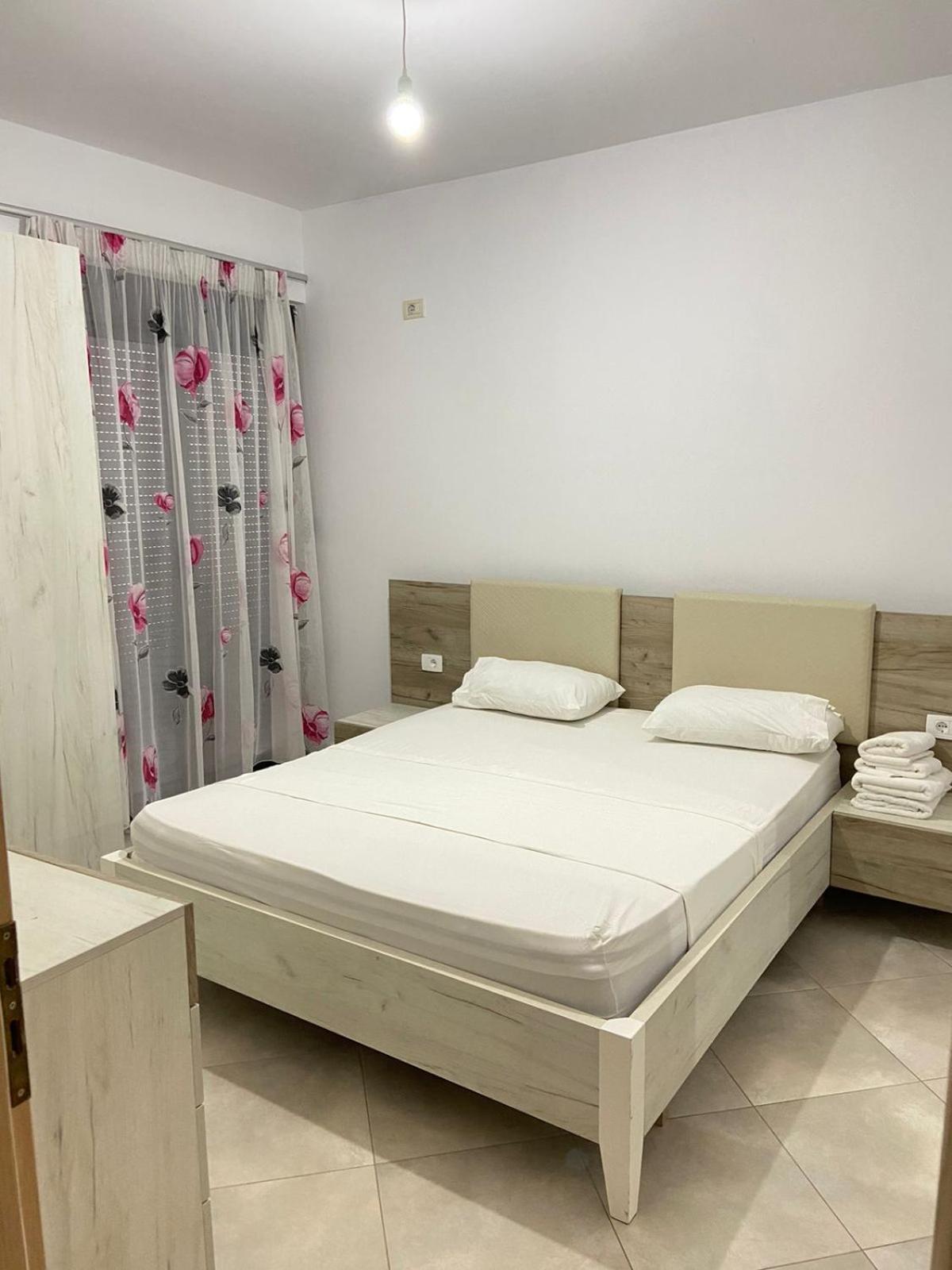 Hotel Fish Land Plazhi San Pietro Eksteriør billede